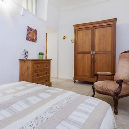 Colombet Stay's - Rue Saint Firmin